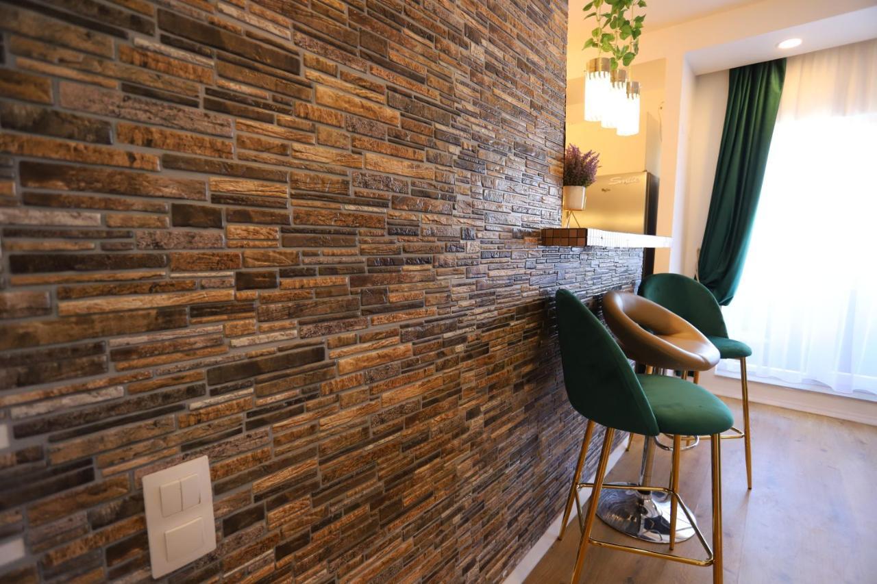 Apartament Beauty Smarald By Cosmopolis Stefanestii de Jos Exterior photo