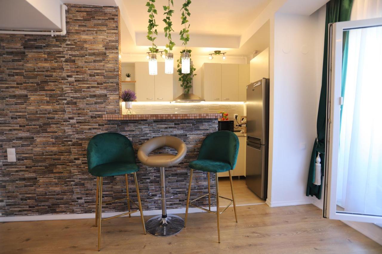 Apartament Beauty Smarald By Cosmopolis Stefanestii de Jos Exterior photo